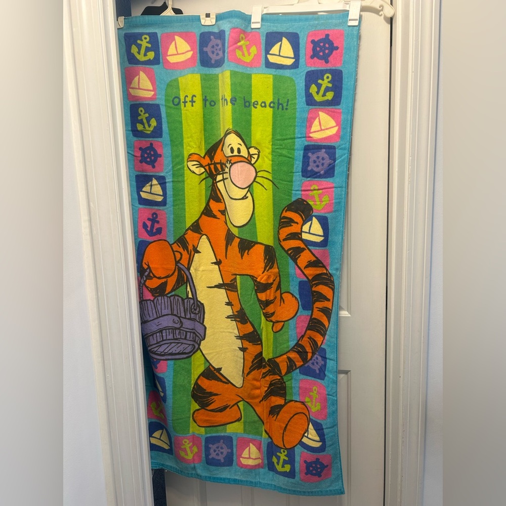 90’s Beach Towel- Disney’s Tigger - Excellent condition